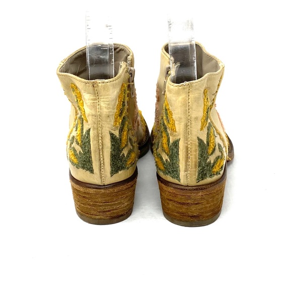 Bryan Blake Booties - Picture 4 of 8